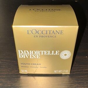 L'OCCITANE Immortelle Divine Youth Cream in Gold